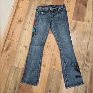 Cowgirl TUFF Never Give Up Jeans Size 28/33